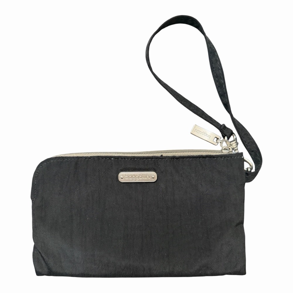 Baggallini Black Nylon Wristlet Wallet Travel Organizer Zip Pouch RFID